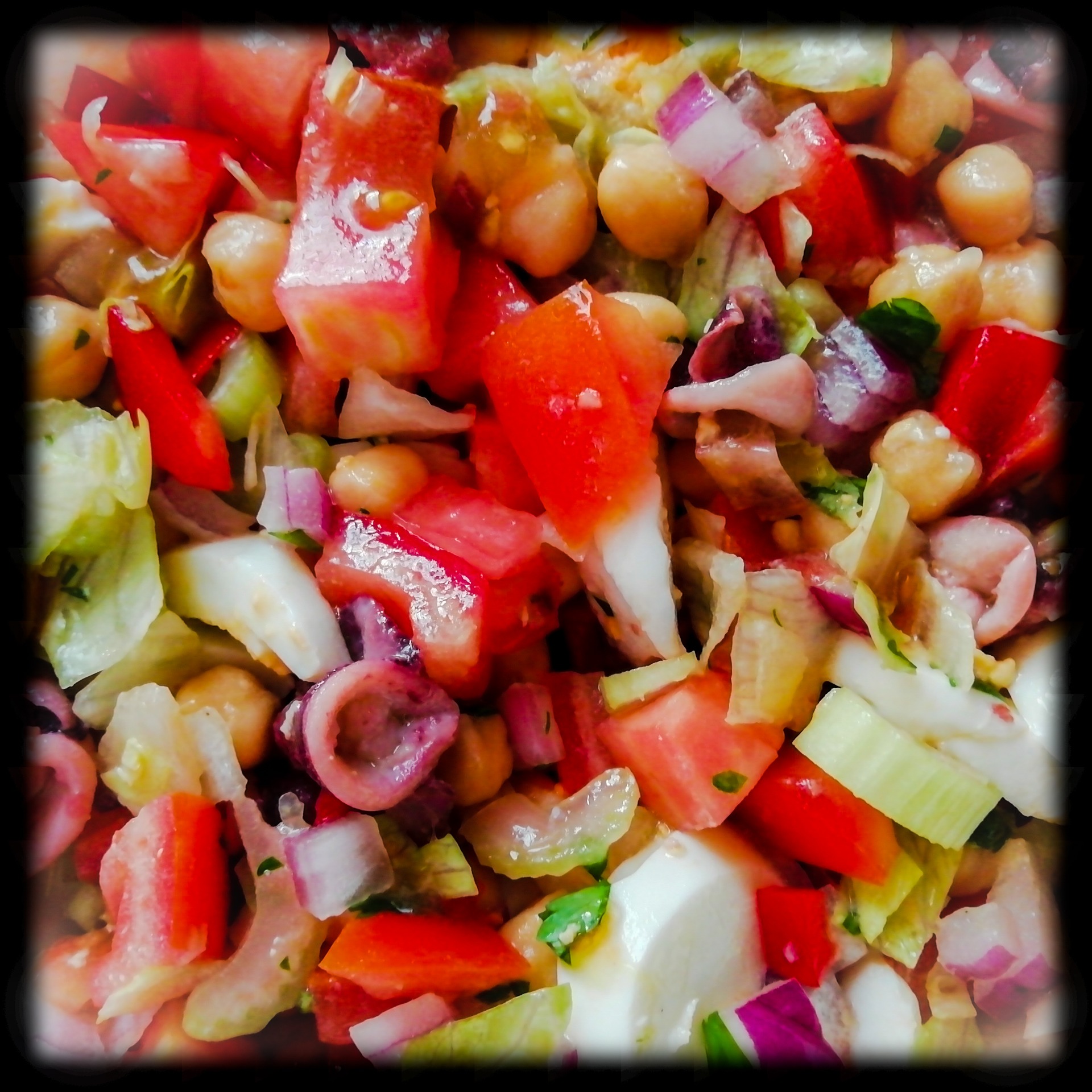 Salpicón de chocos y garbanzos